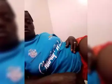 Yourdreamgirl  live sex cam