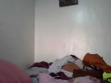 Yourdreamgirl  live sex cam