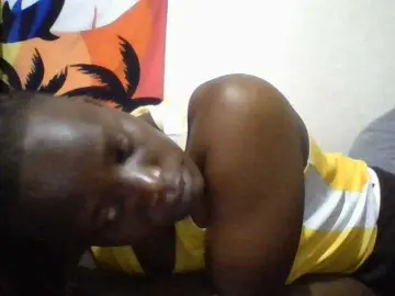 Yourdreamgirl  live sex cam