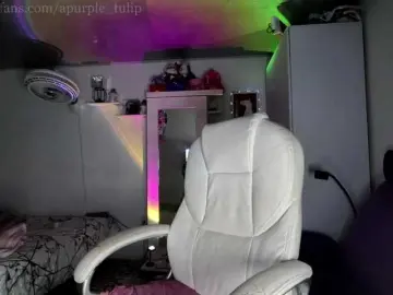 Apurpletulip  live sex cam