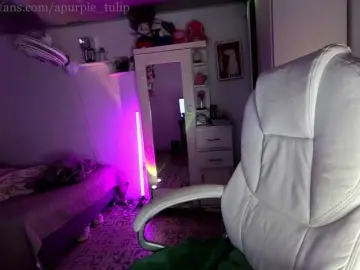 Apurpletulip  live sex cam