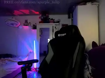 Apurpletulip  live sex cam