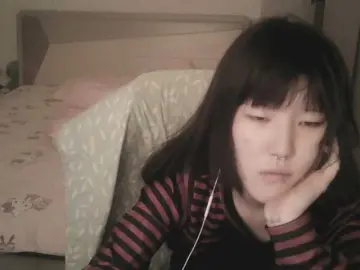 Rinaloazal  live sex cam
