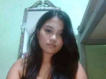 Yourbabeaa  live sex cam