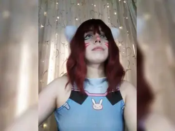 -Marcelline  live sex cam