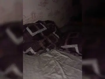 Avrori  live sex cam