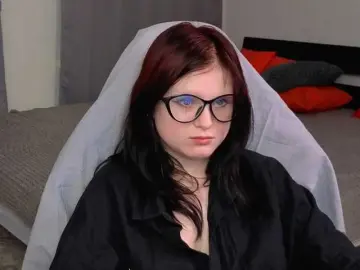 Fox-Cute  live sex cam