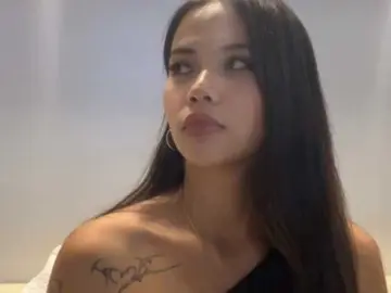 JacklynCharnley  live sex cam