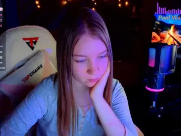 Lilith-girls-party  live sex cam