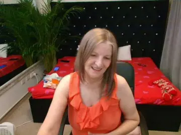 Lillyhott  live sex cam