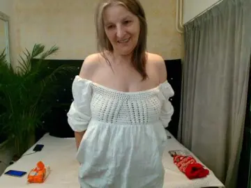 Lillyhott  live sex cam