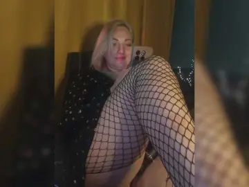 Tanysha-1  live sex cam