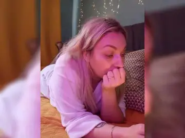 Tanysha-1  live sex cam