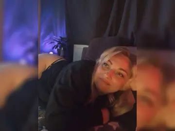 Tanysha-1  live sex cam