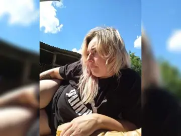 Tanysha-1  live sex cam