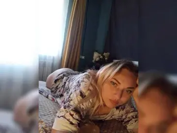 Tanysha-1  live sex cam