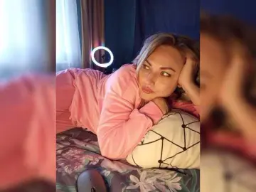 Tanysha-1  live sex cam