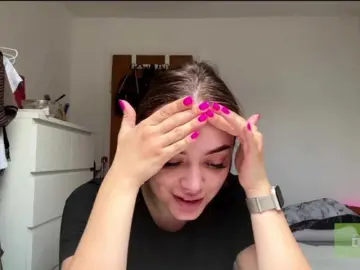 Beautymira  live sex cam