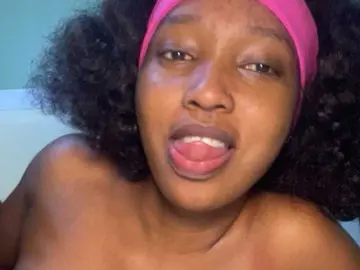 Cadie1321  live sex cam