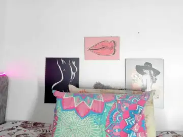 BarbieHotLaura  live sex cam