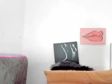 BarbieHotLaura  live sex cam