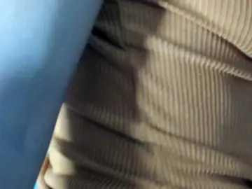 BarbieHotLaura  live sex cam