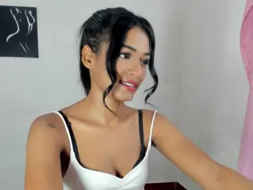BarbieHotLaura  live sex cam