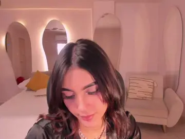 CarolineEvans  live sex cam