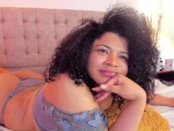 Dakota-Mars  live sex cam