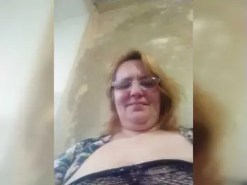 ForestLadyXL  live sex cam
