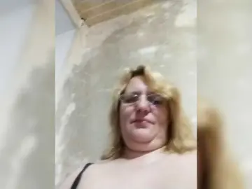 ForestLadyXL  live sex cam