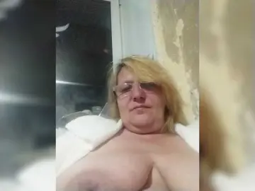 ForestLadyXL  live sex cam