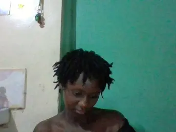 Honeypie11  live sex cam