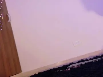 KRISTINCHERRY  live sex cam
