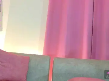 KRISTINCHERRY  live sex cam