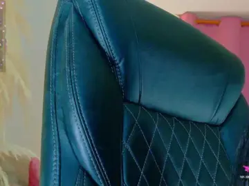 KRISTINCHERRY  live sex cam