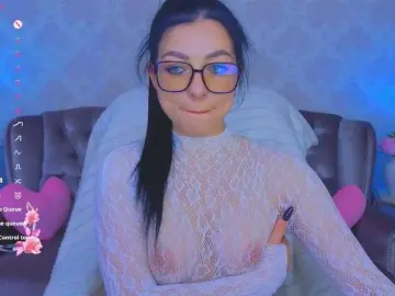 KitnissKiss  live sex cam