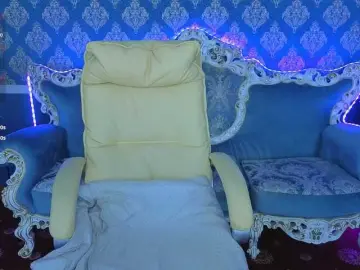 KitnissKiss  live sex cam