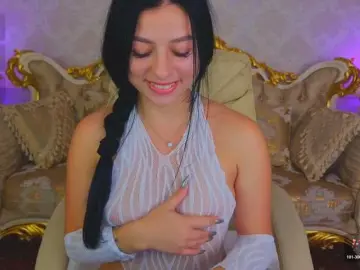 KitnissKiss  live sex cam