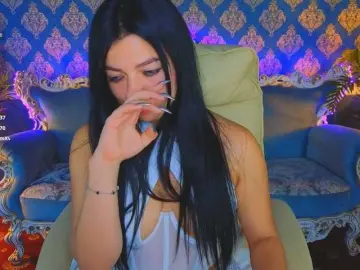 KitnissKiss  live sex cam