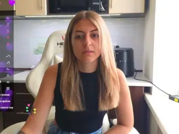 Leppieee  live sex cam