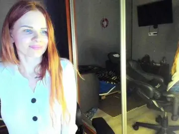 LunaLicks  live sex cam