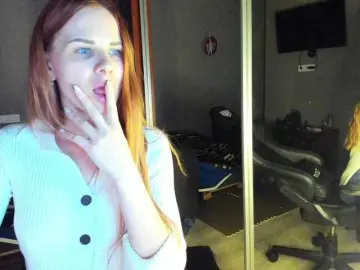 LunaLicks  live sex cam