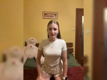 Olyae  live sex cam