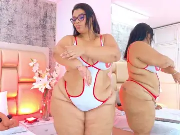 SelennaCooper  live sex cam