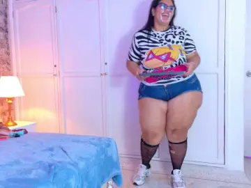 SelennaCooper  live sex cam