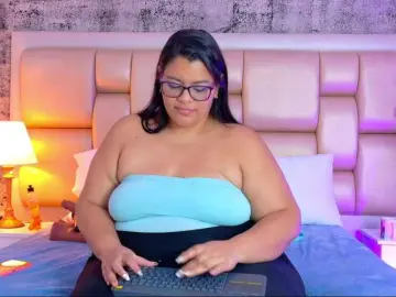 SelennaCooper  live sex cam