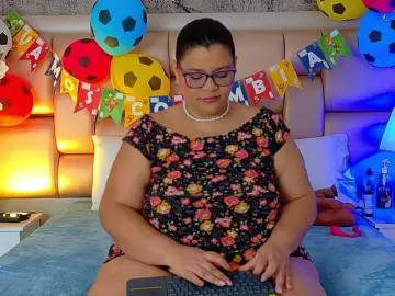 SelennaCooper  live sex cam