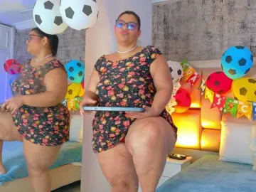 SelennaCooper  live sex cam