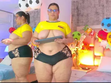 SelennaCooper  live sex cam